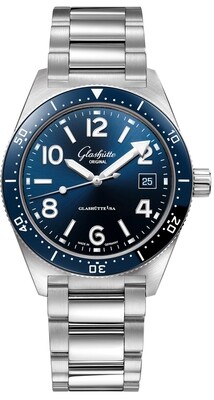 Glashütte Original SeaQ Blue Dial 39.5mm on Bracelet