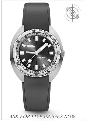 Doxa 804.10.131S.26 SUB 200T Sea Emerald on Green Rubber Strap